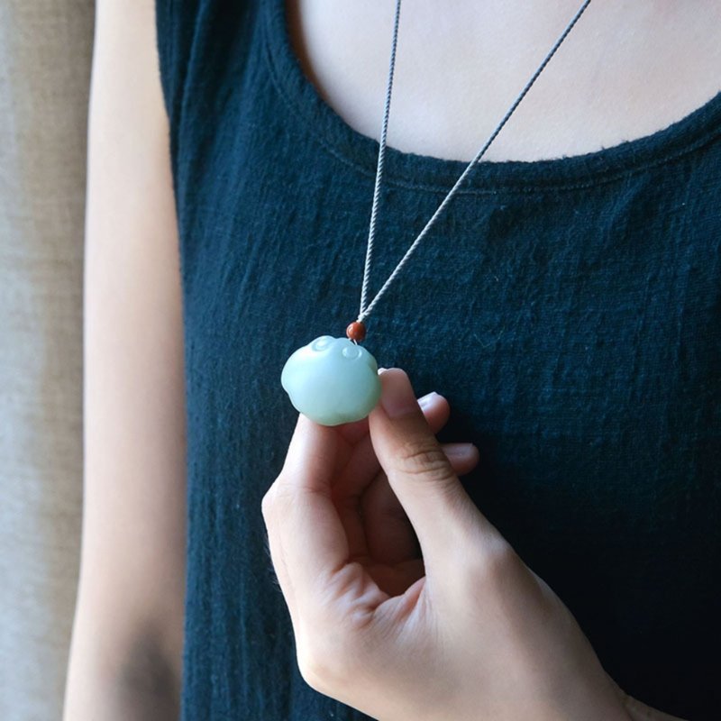 Natural Hetian jade Qiemo blue [Ruyi pendant] matte frosted sweater chain - สร้อยคอ - หยก สีน้ำเงิน