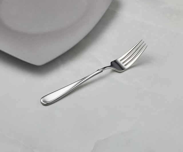 Japan Yamazaki Metal FLORA Series Stainless Steel Fork 183mm