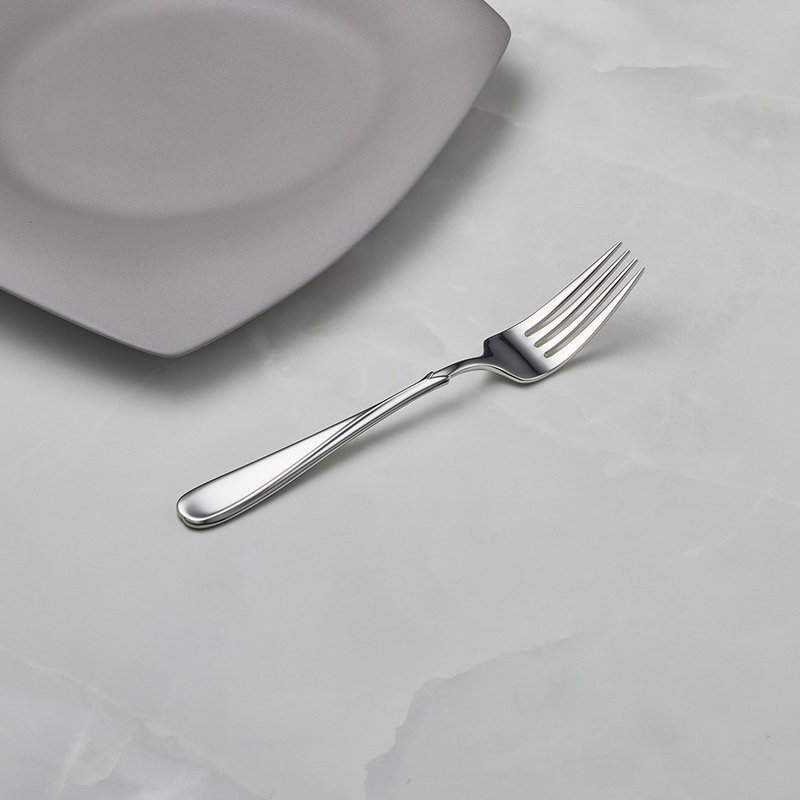 日本山崎金屬 - FLORA系列 - 不鏽鋼叉 (183mm) - 餐具/刀叉湯匙 - 其他金屬 銀色