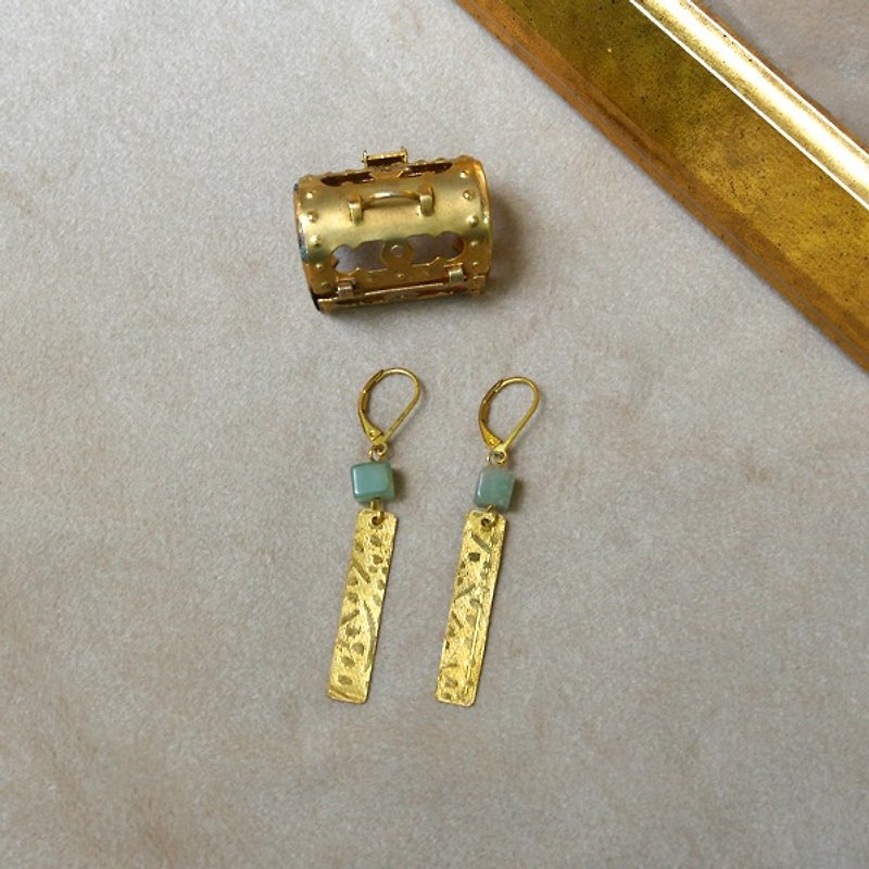 BASIC- OI - Earrings & Clip-ons - Gemstone Gold