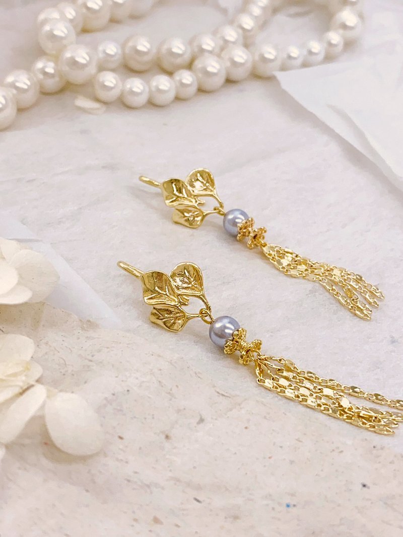 Autumn Symphony. MUCHAT handmade 14+18KGP gold leaf pearl tassel ear hook earrings - ต่างหู - โลหะ สีทอง