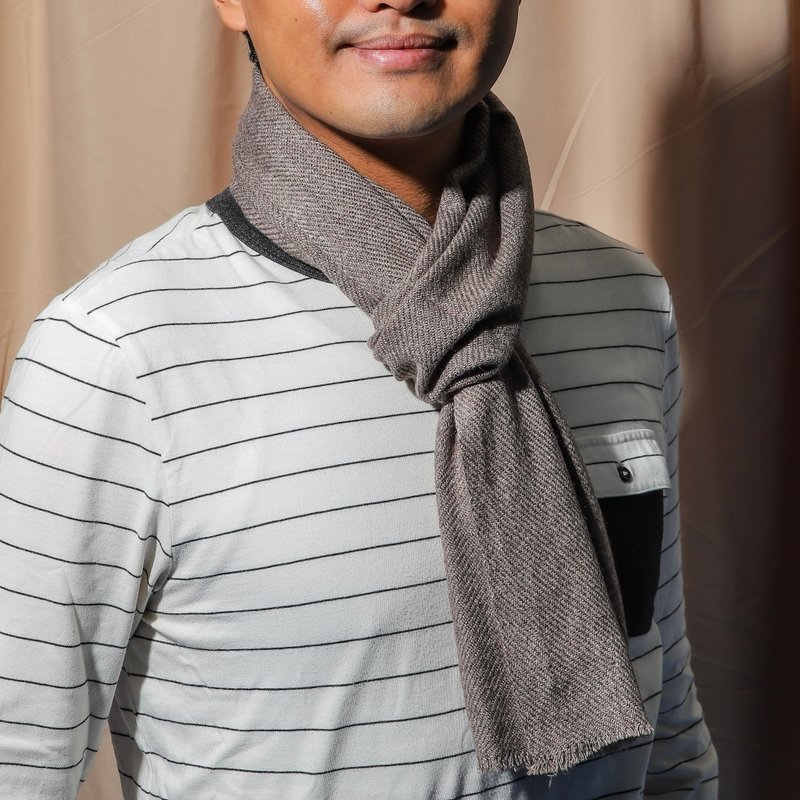 【窄版】喀什米爾羊毛圍巾 原色無染 深褐 脖圍 手工編織 - 圍巾/披肩 - 羊毛 咖啡色