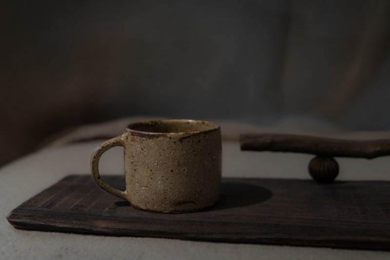 Earth Color Concentrated Small Cup - Cups - Pottery Brown