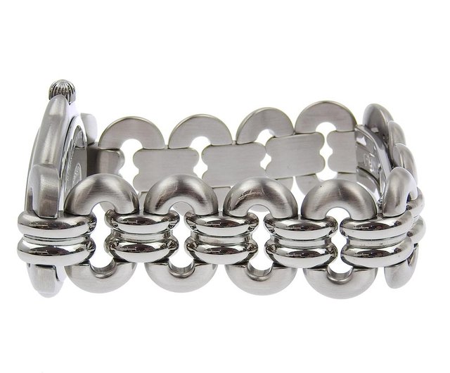 FENDI フェンディ　ブレスレット 1600G　腕時計 FENDI - FENDIフェンディ 1600G ステンレススチール クオーツ