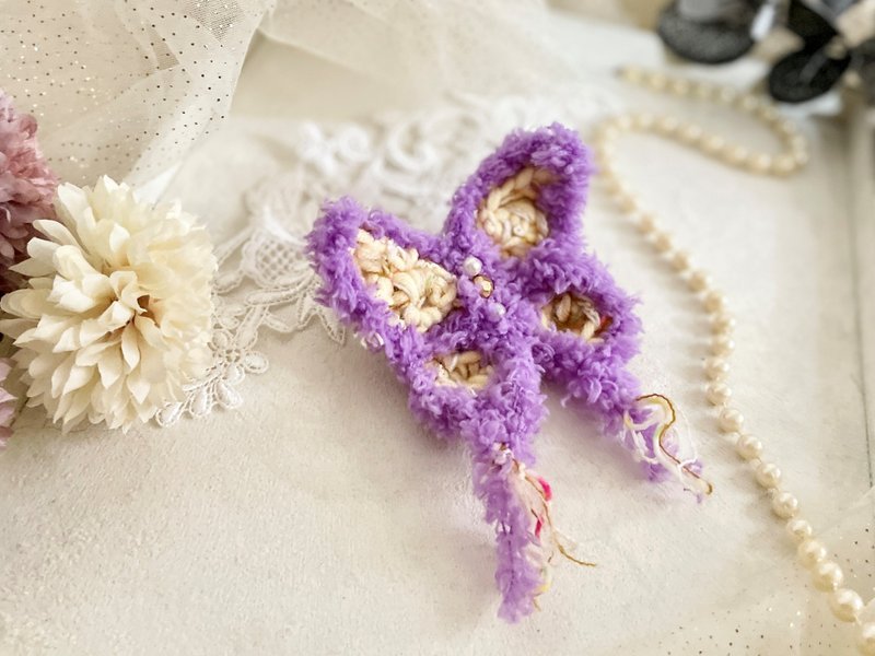 Thick work weaving / Butterfly wool hair clip brooch brooch hair fork side clip bangs clip hair ring hair fork hair comb - Hair Accessories - Other Materials Purple