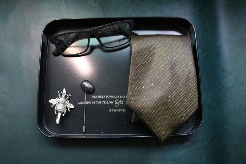 草綠色細條紋領帶真絲型男商務百搭necktie - 領帶/領帶夾 - 絲．絹 綠色