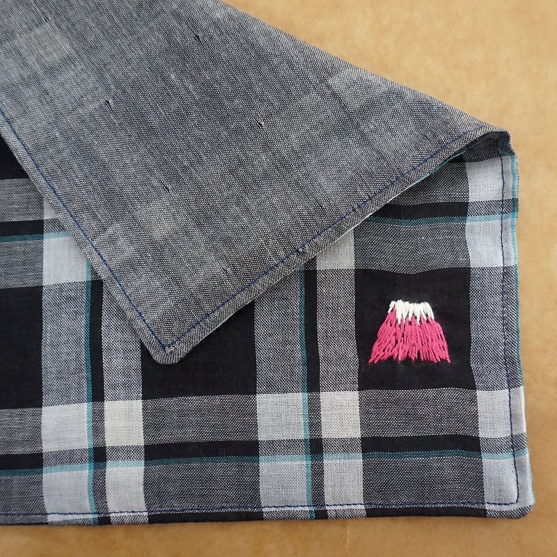 Hand embroidered quadruple gauze handkerchief "Mt.Fuji 3" - Handkerchiefs & Pocket Squares - Thread Black