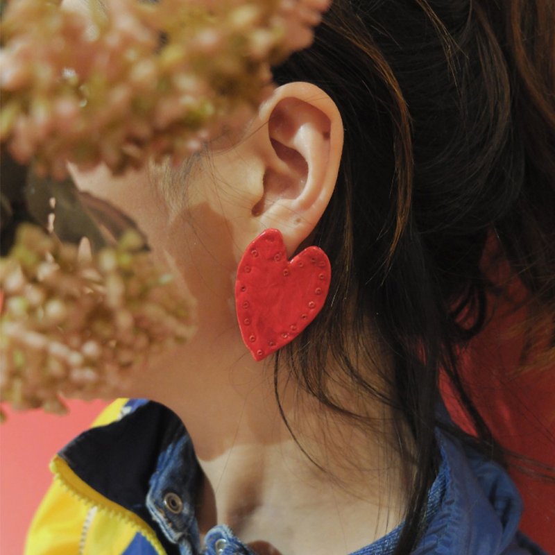 Love is not necessarily red 925 silver earrings asymmetrical hit color Valentine’s day gift ear clip girl weapon - Earrings & Clip-ons - Sterling Silver Red