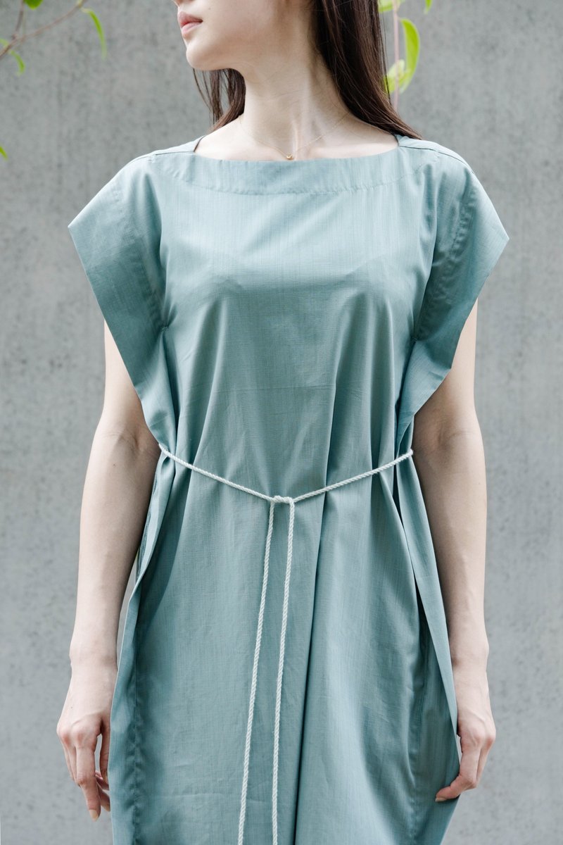 Lake Green Tie Rope Dress - ชุดเดรส - ผ้าฝ้าย/ผ้าลินิน สีเขียว