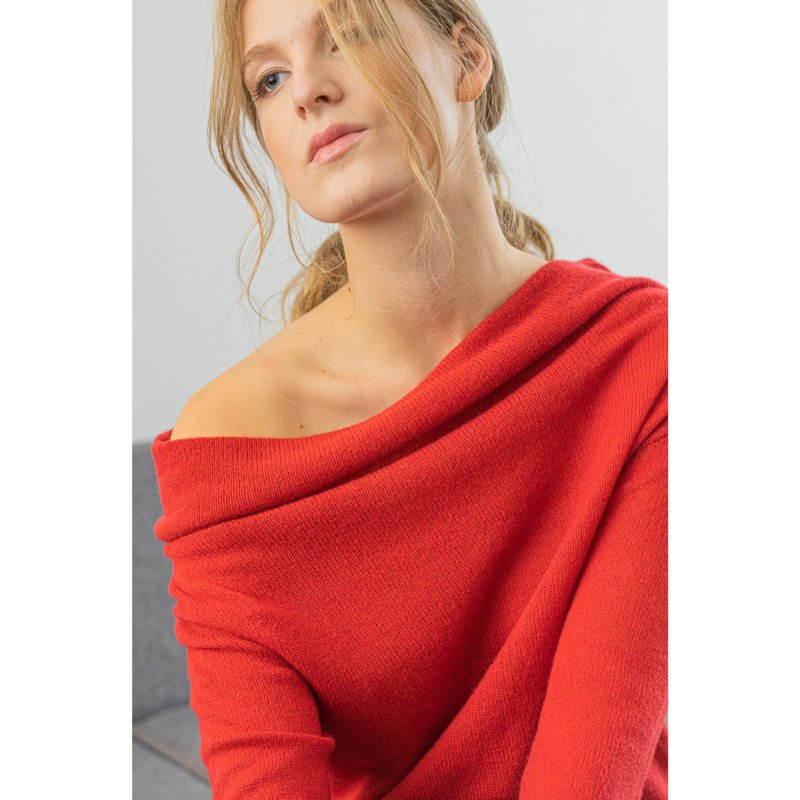 Red off the shoulder cashmere sweater, cowl neck jumper, drop shoulder pullover - สเวตเตอร์ผู้หญิง - วัสดุอื่นๆ สีแดง