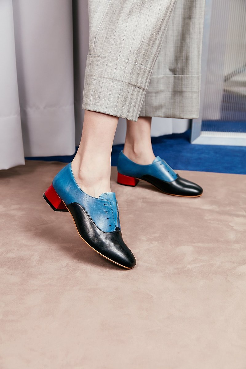 H THREE round head Oxford 3.4 heel / black with blue / with shoes - รองเท้าอ็อกฟอร์ดผู้หญิง - หนังแท้ สีดำ