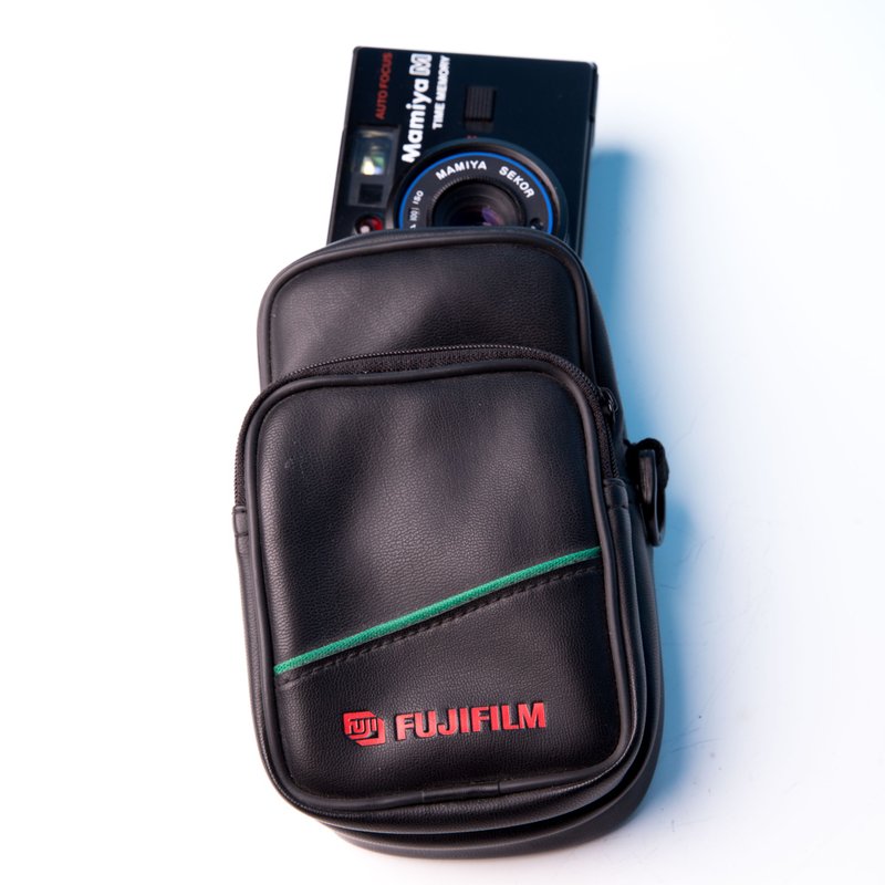 桑惠商號 昭和時期 日本 FUJIFILM富士底片 真皮革揹掛兩用相機包 - 相機包/相機袋 - 真皮 黑色