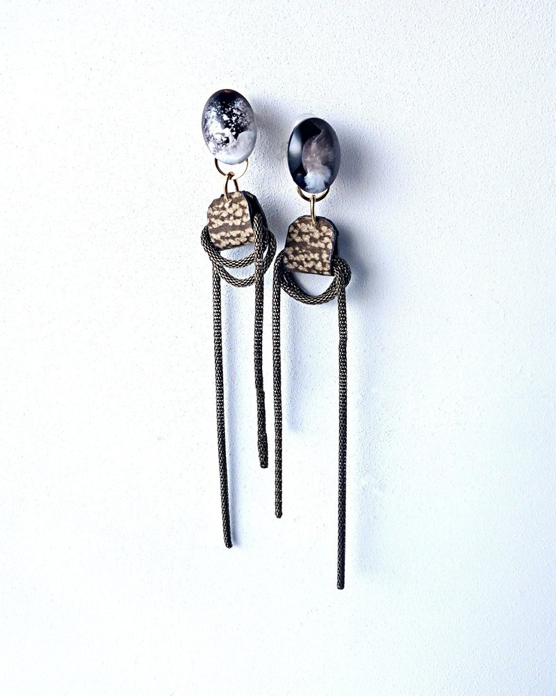 商品管理 Galaxy 2way earrings /moon/ Interchangeable brown - 耳環/耳夾/耳骨夾 - 其他材質 咖啡色