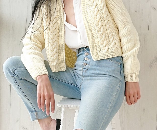 Cable knit sweater Cropped cardigan Wool cardigan women - Shop Scarlet  Sails Shop Women's Sweaters - Pinkoi