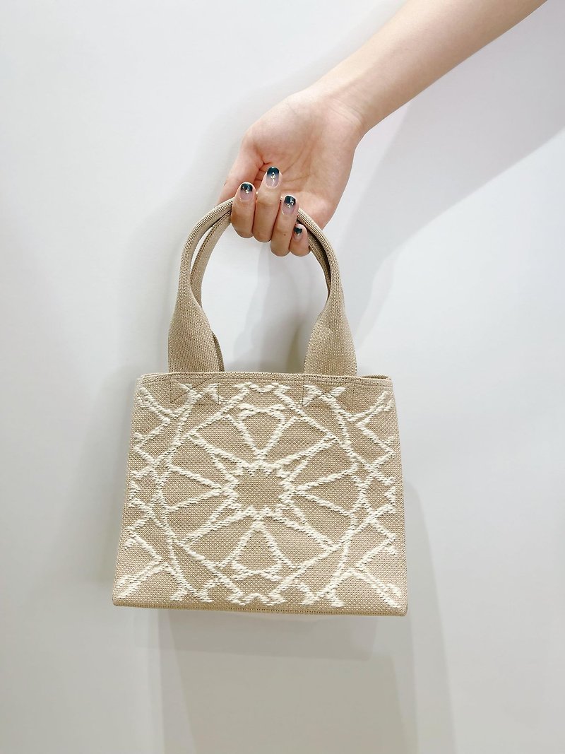 Loxe 香港製造 Tote Bag 手提包 針織萬花筒 - 手提包/手提袋 - 棉．麻 
