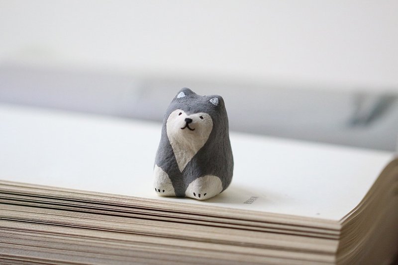 Grey DOG∣ handmade paper dog - น้ำหอม - กระดาษ 