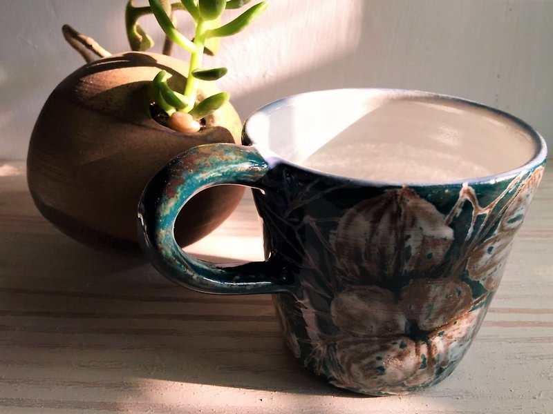 綿花の刻印_陶器のマグカップ - マグカップ - 陶器 グリーン