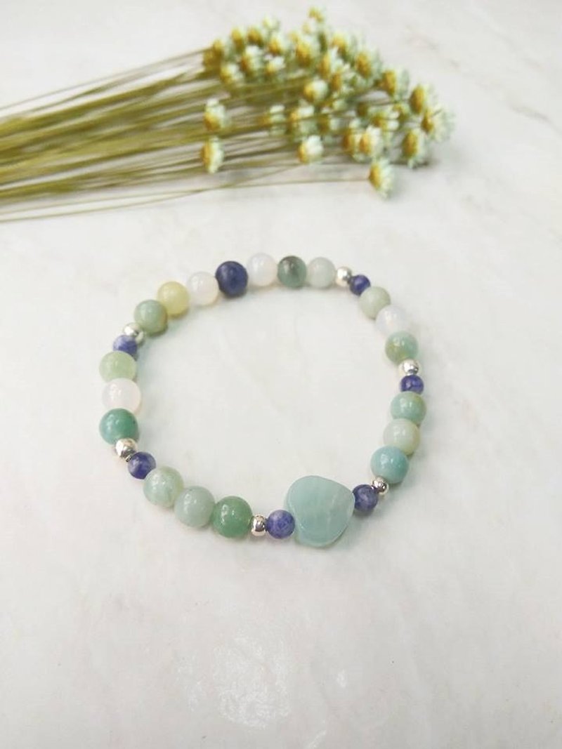 Heart calm [spiritual] small hand-heart-shaped Tianhe Stone. White Onyx. Blue stone / nahcolite. 925 sterling silver female single ring bracelet gifts - สร้อยข้อมือ - เครื่องเพชรพลอย สีเขียว