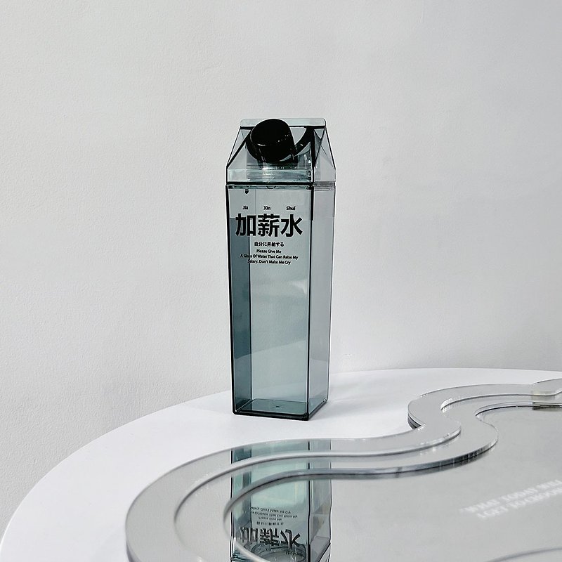 加薪水 隨行杯500ml 透明牛奶水杯 - 水壺/水瓶 - 塑膠 