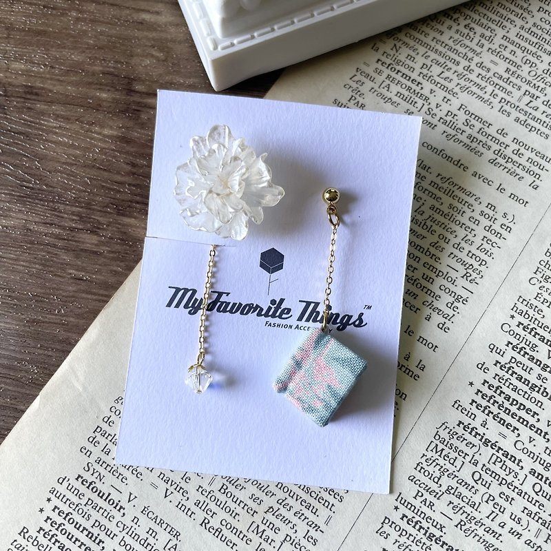 Mini Book Earrings | pastel colour | Handmade books - ต่างหู - กระดาษ สีน้ำเงิน