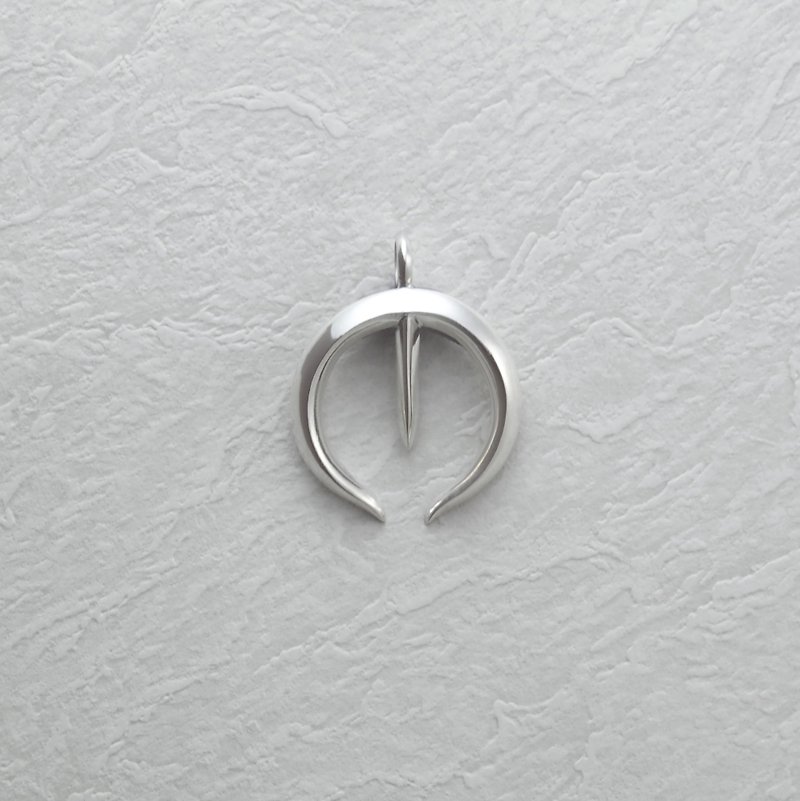 925 silver Monohorn Naja Pendant - Necklaces - Sterling Silver Silver