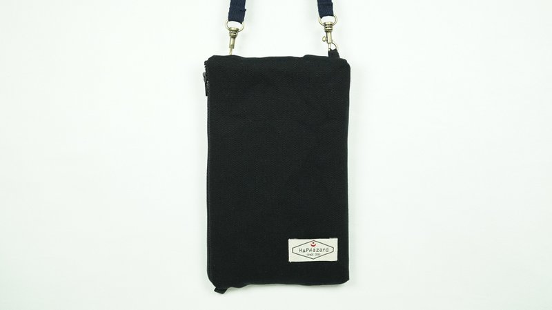 HAZA兩用手機觸控包/護照包(附掛勾背帶)黑 - 護照夾/護照套 - 棉．麻 黑色