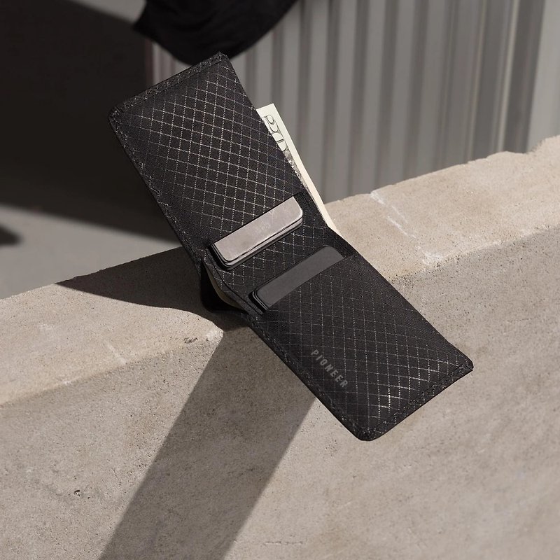 Pioneer Carry Thin Seamless Wallet | The Flyfold 2.0 Classic Wallet - Wallets - Other Materials Black