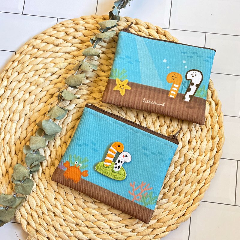 Illustrated coin purse(with a badge of your choice) | ocean | Littdlework - กระเป๋าใส่เหรียญ - ผ้าฝ้าย/ผ้าลินิน หลากหลายสี