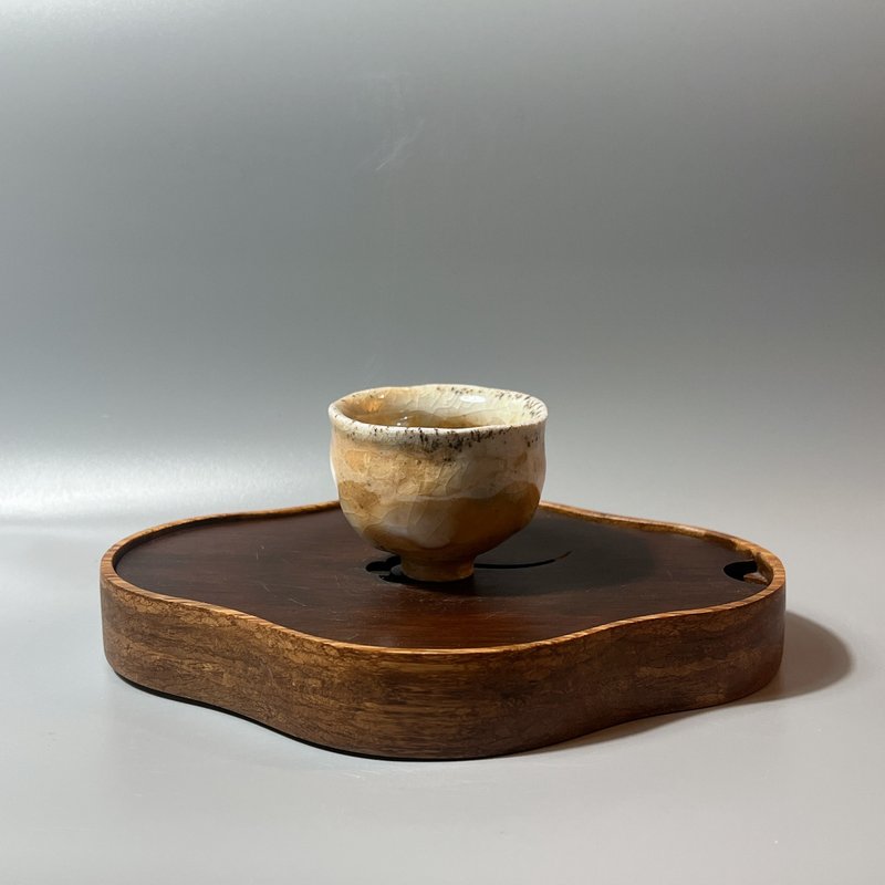 Shino Shiba Beaker/Tea Cup/Handmade by Xiao Pingfan - Teapots & Teacups - Pottery 