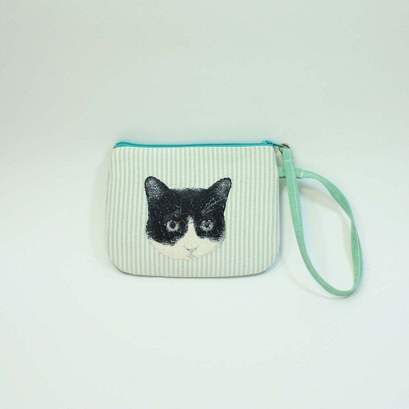 Embroidery handle coin purse 04-cat - กระเป๋าใส่เหรียญ - ผ้าฝ้าย/ผ้าลินิน สีเขียว