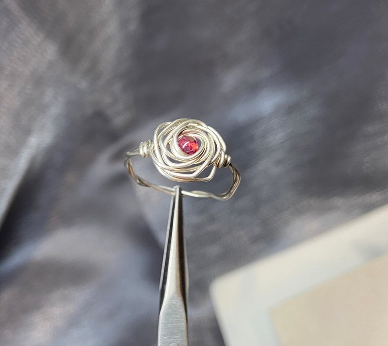 999 sterling silver/ Silver rose ring - แหวนทั่วไป - โลหะ สีเงิน