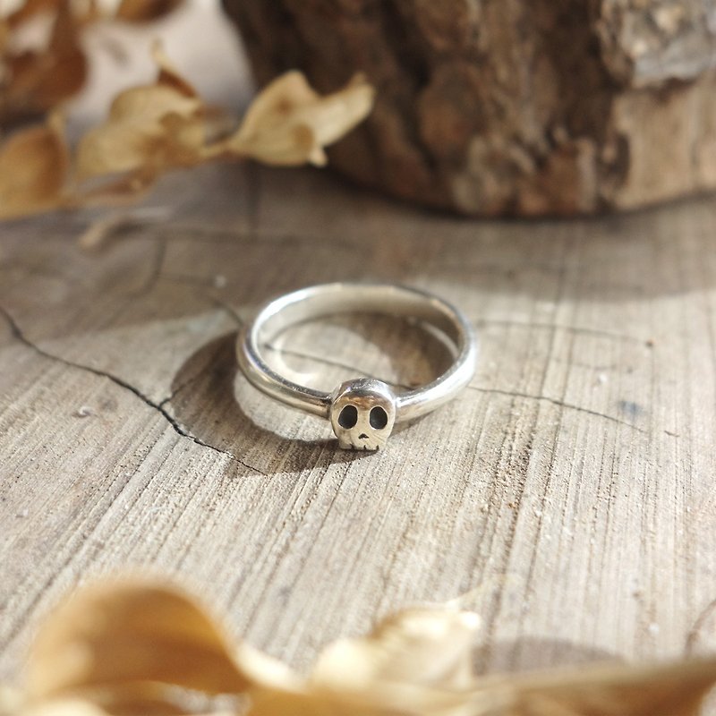 Sterling Silver-Tiny Skull Ring - General Rings - Other Metals Silver
