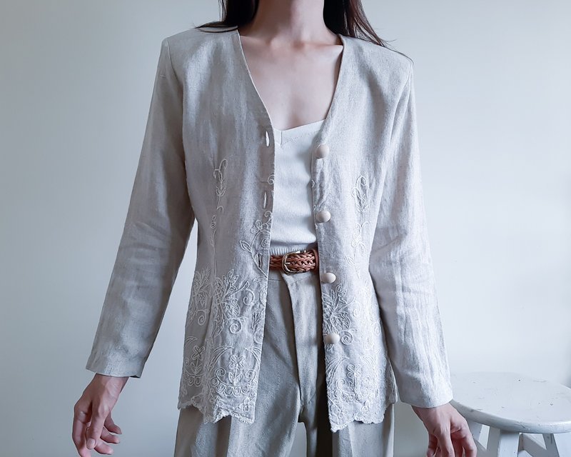 小號 - 復古棕色刺繡亞麻人造絲上衣 JUDY KNAPP 襯衫夾克 - 女上衣/長袖上衣 - 棉．麻 咖啡色