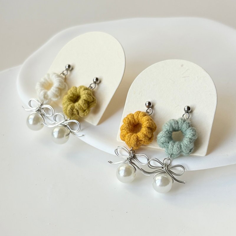 [Original - Accessories] Bow basket empty flower handmade braided earrings, ear needles and Clip-On - ต่างหู - ผ้าฝ้าย/ผ้าลินิน หลากหลายสี