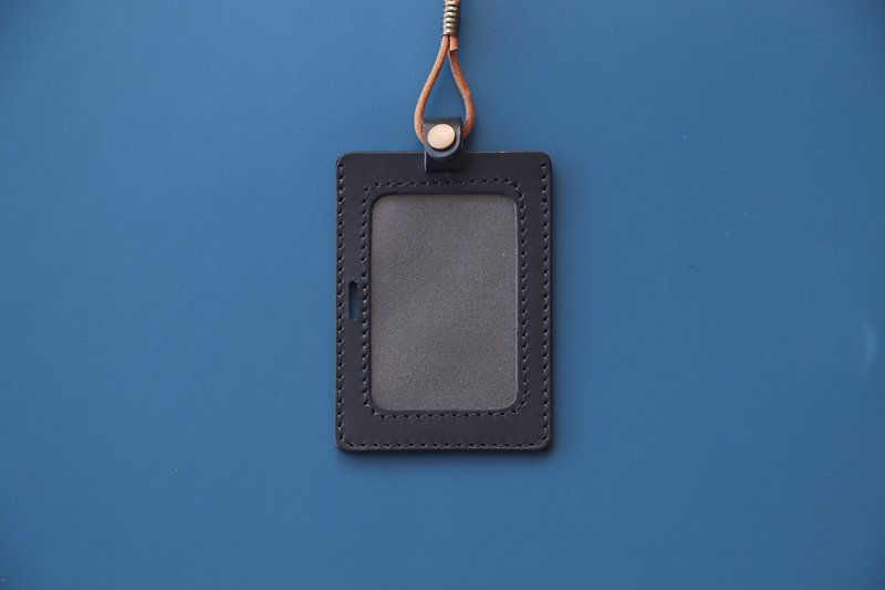 [Integrated into the new product page] Black | Vegetable Tanned Leather Straight and Horizontal Dual-use Identification Card Holder | GOGORO Card Holder - ID & Badge Holders - Genuine Leather Black