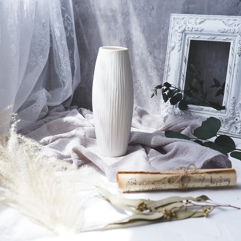 Nordic texture vase│vase│modern simplicity│lingering - Pottery & Ceramics - Pottery White