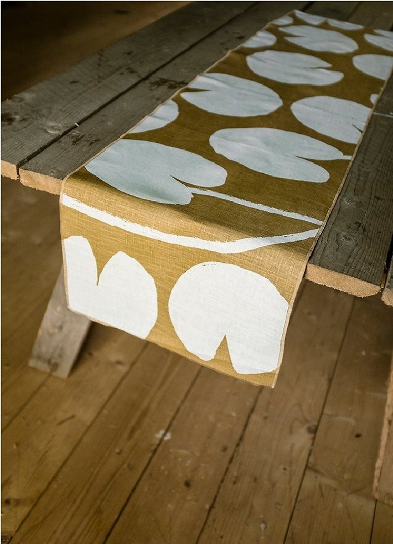 Nordic style design – lotus table runner, mustard yellow Water lilies Table Runner, Mustard - ผ้ารองโต๊ะ/ของตกแต่ง - ลินิน สีกากี