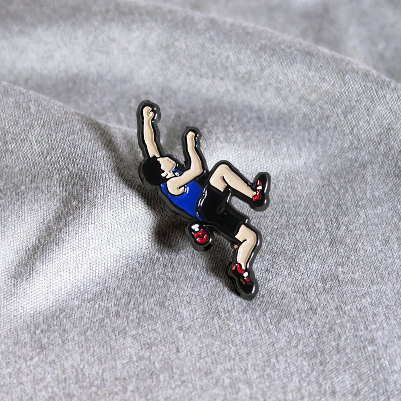 Male Rock Climber Enamel Pin – Gift for Climbers – 攀岩針 – 등반 クライミング - 徽章/別針 - 其他金屬 多色