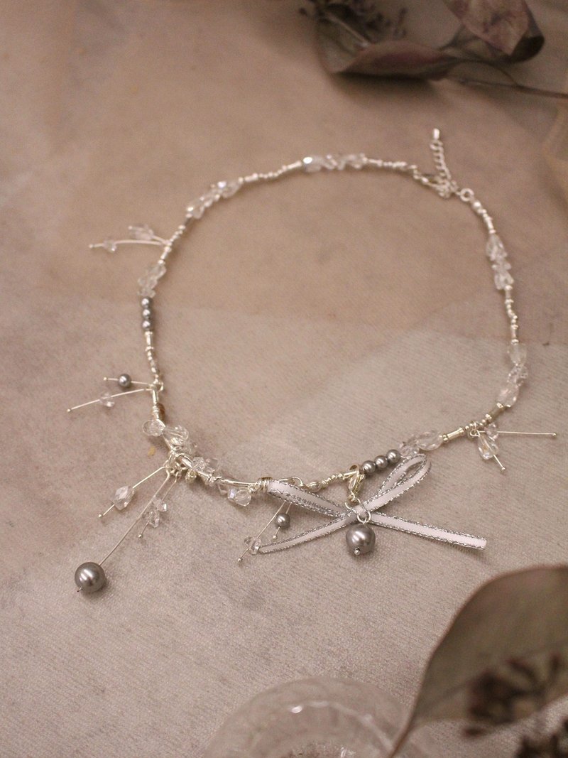 優惠組合價。MUCHAT手作珍珠水晶項鍊 (含蝶結吊墜) - 項鍊 - 其他金屬 銀色