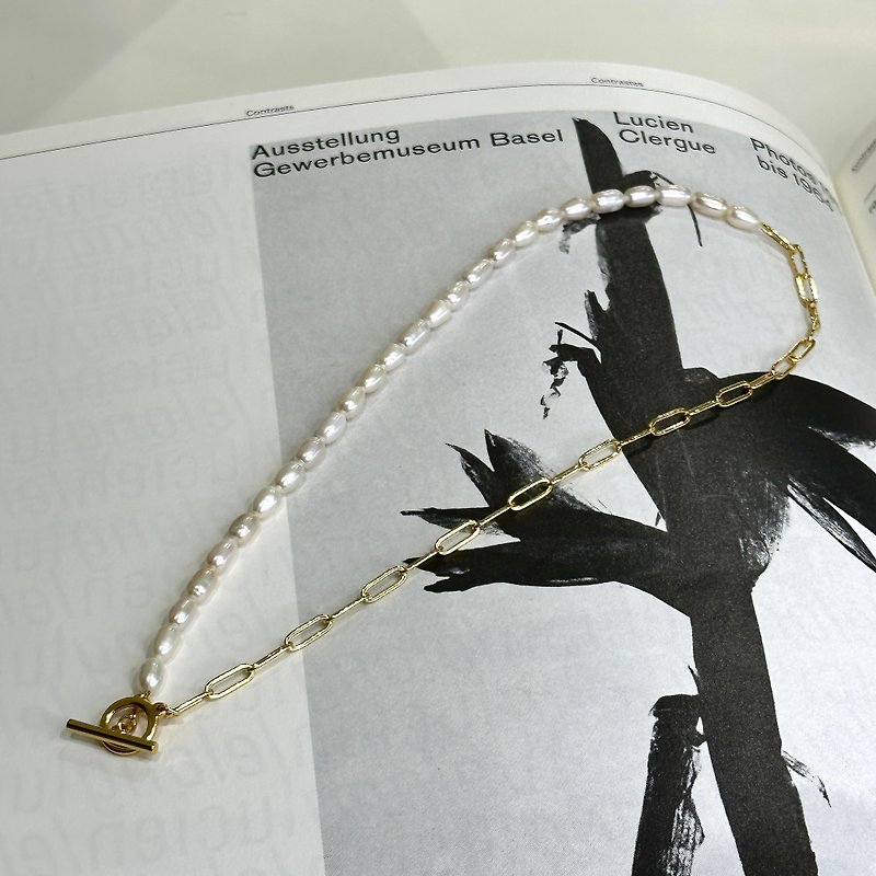 Pearl Necklaces White - La Fascina - Mezcla Clásica Half Pearl Necklace