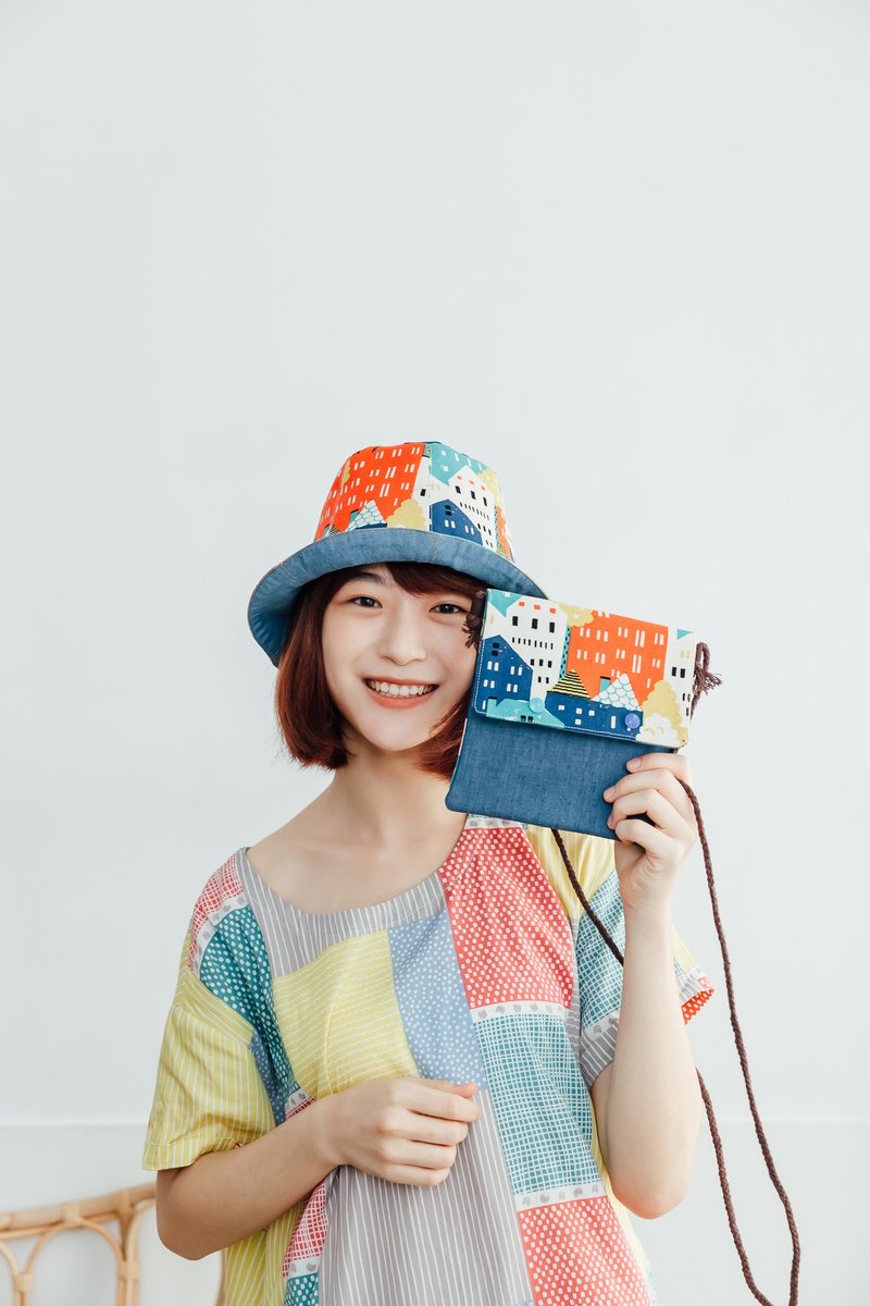 Handmade double-sided fisherman hat colorful house short brim sunhat - หมวก - ผ้าฝ้าย/ผ้าลินิน หลากหลายสี