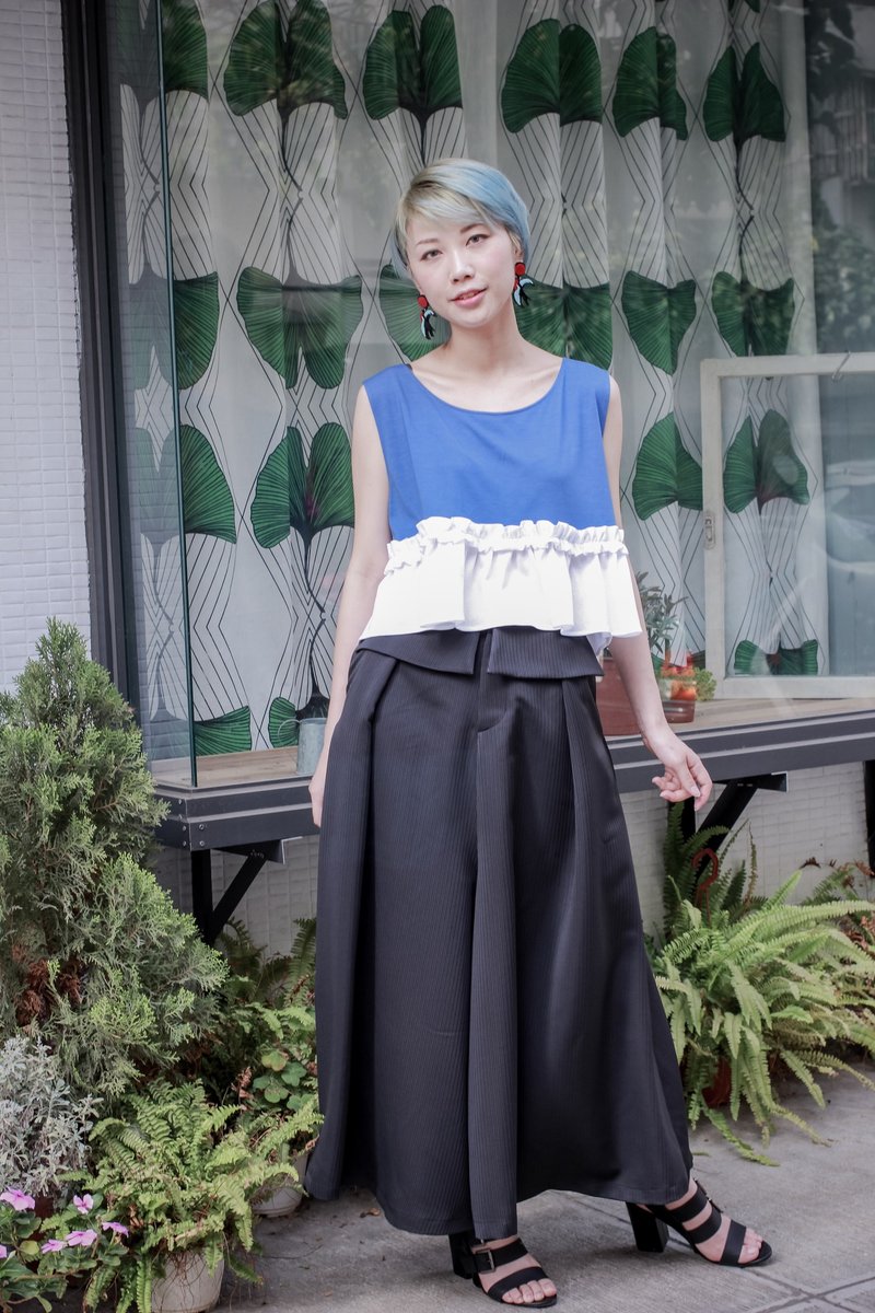 衣谷日升藍白蛋糕上衣 - 女上衣/長袖上衣 - 棉．麻 藍色