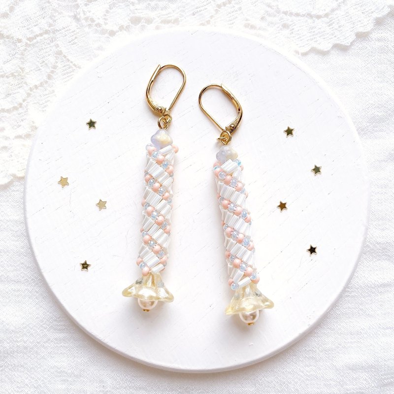 candy twist beads earrings - ต่างหู - แก้ว ขาว