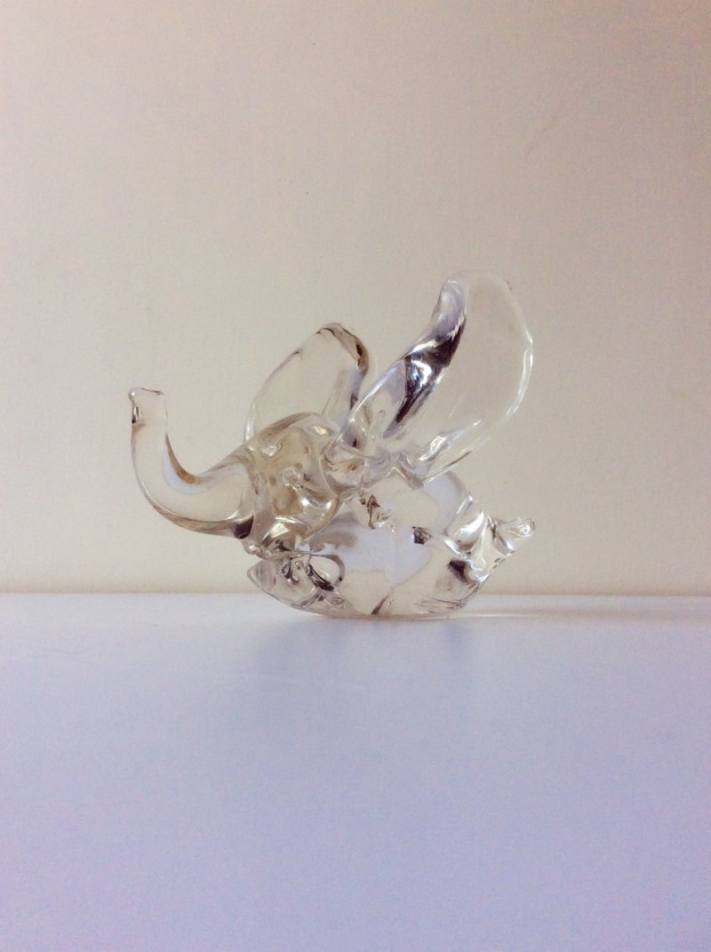 喜歡笑的小飛象 - 擺飾/家飾品 - 玻璃 透明