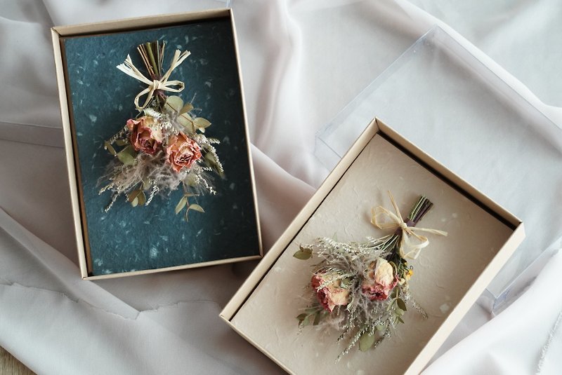 [Customized Gift] Handwritten Temperature - Upside-Down Bouquet Dry Flower Card Mid-Autumn Festival Christmas Gift Box - Dried Flowers & Bouquets - Plants & Flowers White