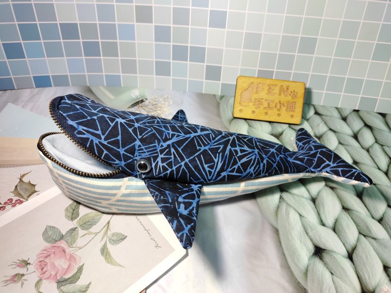 Marine Life Bag Series - American Limited Cloth Handmade Ocean Wind Batik Lightning Whale Pencil Bag - Whale Bag - Pencil Cases - Cotton & Hemp 