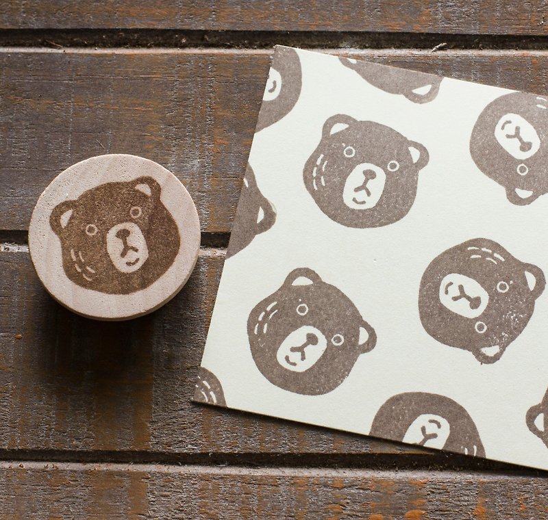 森林中的好朋友系列 小熊手刻印章 手刻橡 皮章 - 印章/印台 - 橡膠 咖啡色
