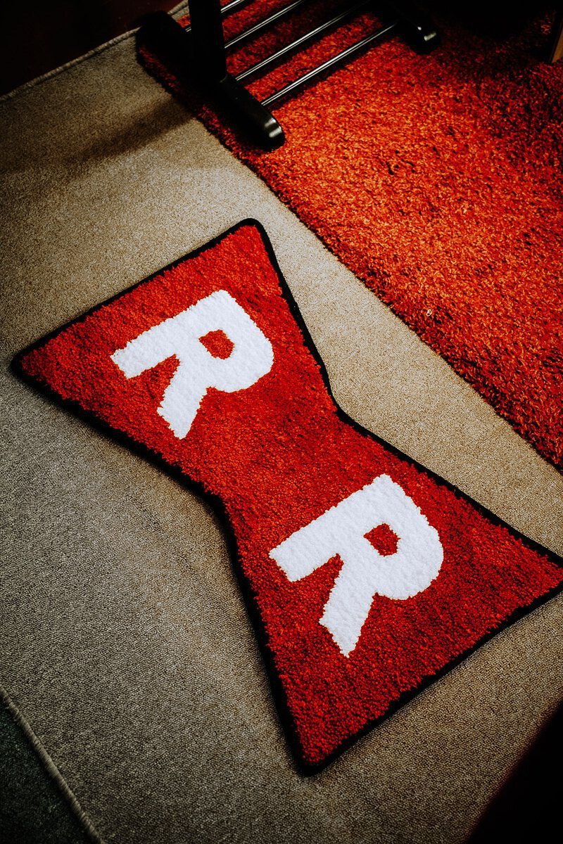 Red Scarf Army Red Ribbon Army Huge Floor Mat Dragon Ball Japan Official Authorization - พรมปูพื้น - ผ้าฝ้าย/ผ้าลินิน สีแดง