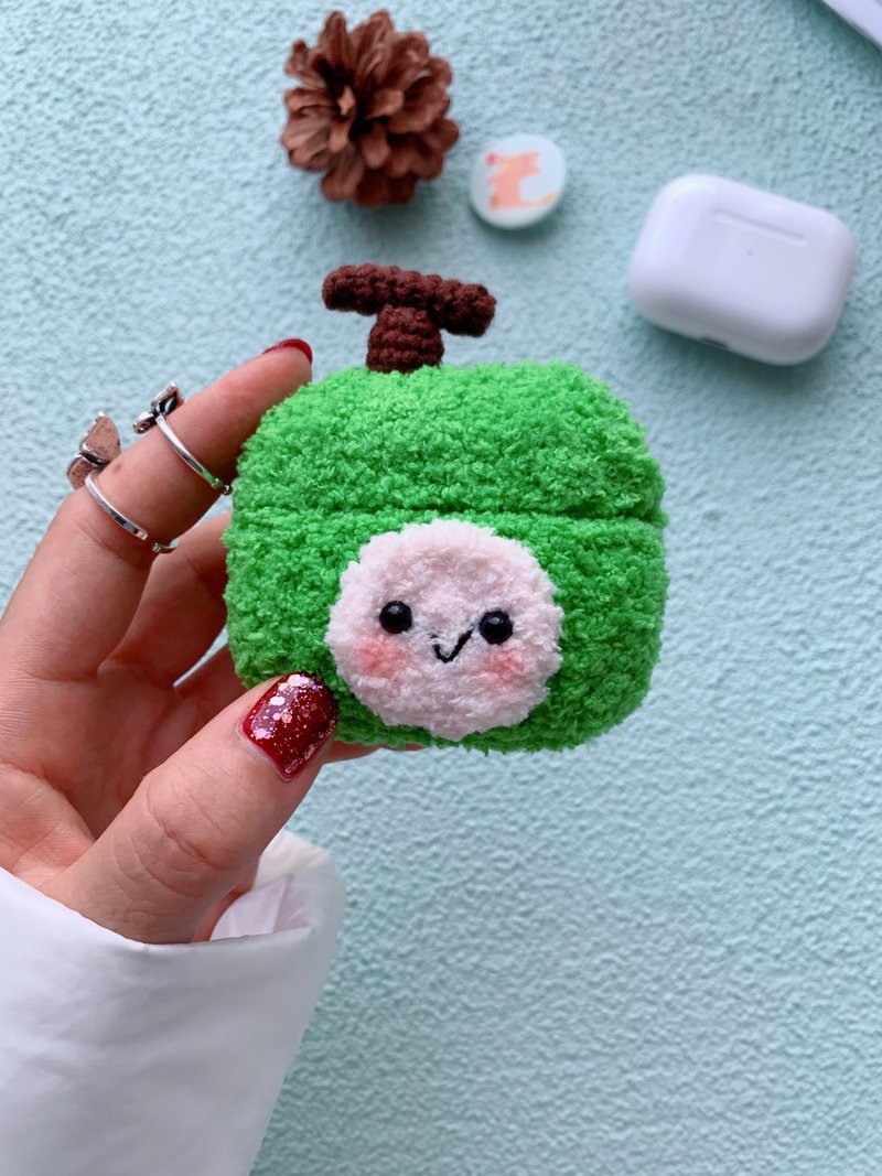 Original cute handmade crocheted frog earphone cover for Apple wireless earphone - เคส/ซองมือถือ - ผ้าฝ้าย/ผ้าลินิน 