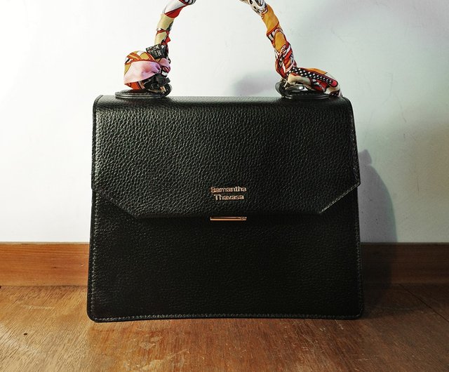 Samantha thavasa 2024 sling bag